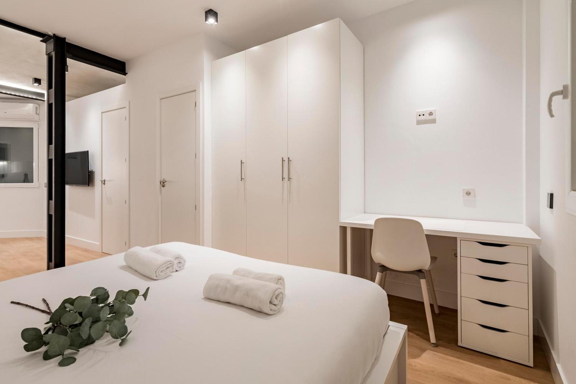 Charming Malasana Vibes - Alquileres Apartment Madrid